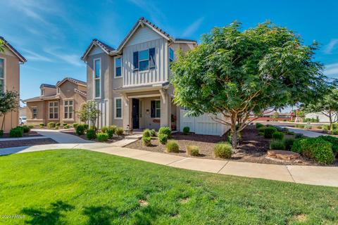 3751 E Robert St, Gilbert, AZ 85295 photo 1