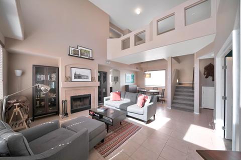 1315 E Thunderhill Pl, Phoenix, AZ 85048 photo 7