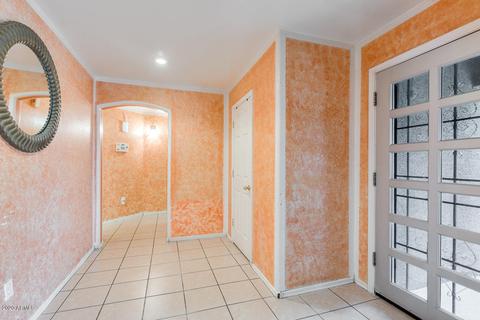2951 E Mobile Ln, Phoenix, AZ 85040 photo 4