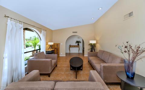 215 E Acapulco Ln, Phoenix, AZ 85022 photo 5