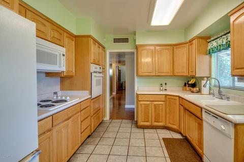 1355 E 2nd Pl, Mesa, AZ 85203 photo 9
