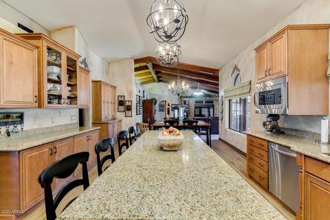 540 E Palo Verde St, Gilbert, AZ 85296 photo 13
