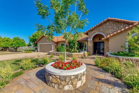 540 E Palo Verde St, Gilbert, AZ 85296 photo 3