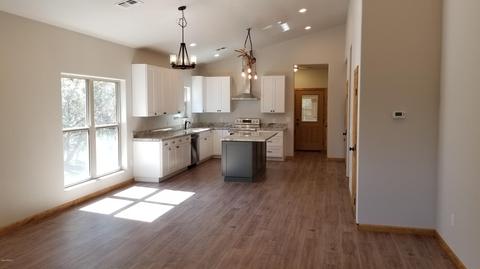 3169 Tonto Dr, Overgaard, AZ 85933 photo 5