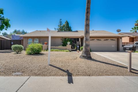 2407 W Winchcomb Dr, Phoenix, AZ 85023 photo 6