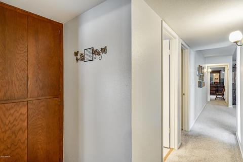 2407 W Winchcomb Dr, Phoenix, AZ 85023 photo 22
