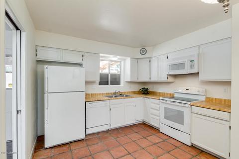 1863 S Buena Vista Dr, Apache Junction, AZ 85120 photo 5