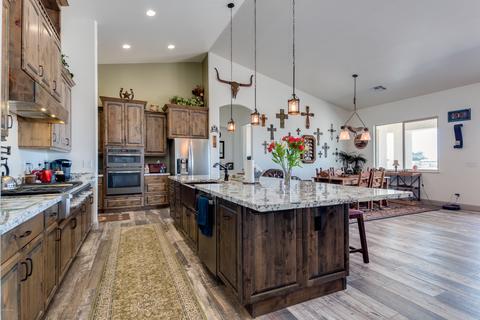 1275 E Stetson Ln, Coolidge, AZ 85128 photo 3