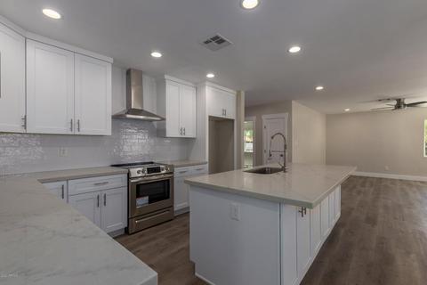 1901 E Avalon Dr, Phoenix, AZ 85016 photo 8