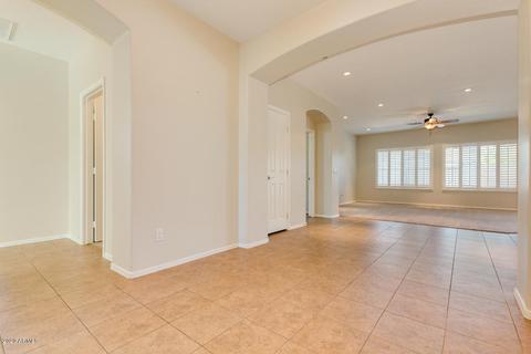 3045 E Blue Ridge Way, Gilbert, AZ 85298 photo 5