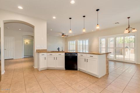 3045 E Blue Ridge Way, Gilbert, AZ 85298 photo 18