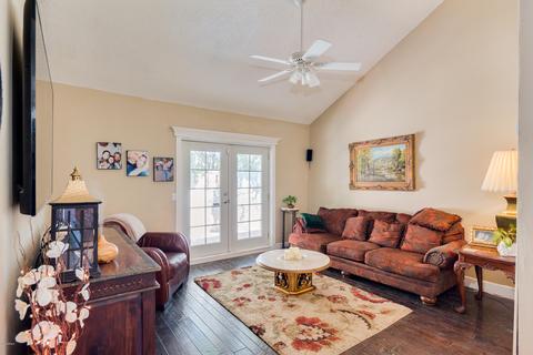 1834 S Ash --, Mesa, AZ 85202 photo 9