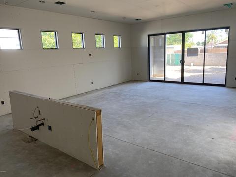 1425 E Clarendon Ave, Phoenix, AZ 85014 photo 5