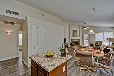 4626 E Lone Cactus Dr, Phoenix, AZ 85050 photo 10