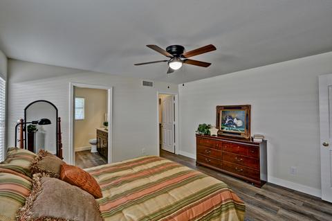 4626 E Lone Cactus Dr, Phoenix, AZ 85050 photo 23