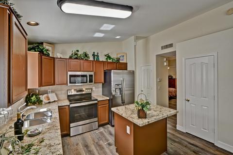 4626 E Lone Cactus Dr, Phoenix, AZ 85050 photo 11