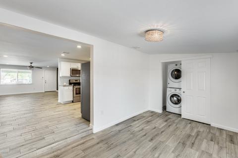 3802 E Winchcomb Dr, Phoenix, AZ 85032 photo 9