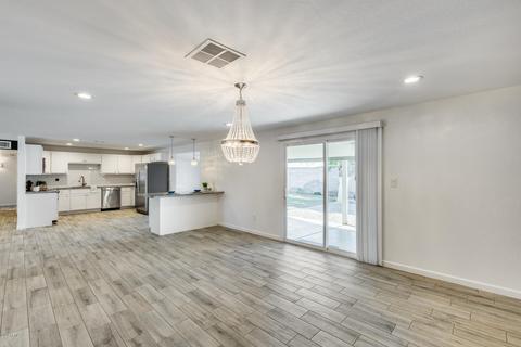 3802 E Winchcomb Dr, Phoenix, AZ 85032 photo 2