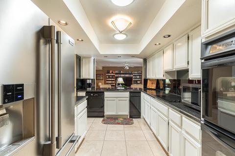 3165 E Rose Ln, Phoenix, AZ 85016 photo 8