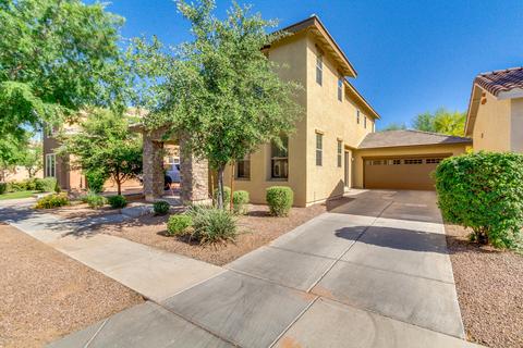 3273 E Milky Way, Gilbert, AZ 85295 photo 2