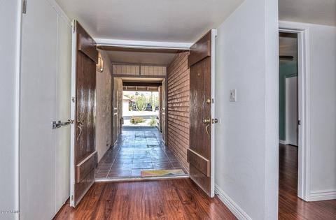 12021 S Eagleman Dr, Phoenix, AZ 85044 photo 7