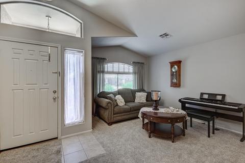 3852 E Thornton Ave, Gilbert, AZ 85297 photo 4