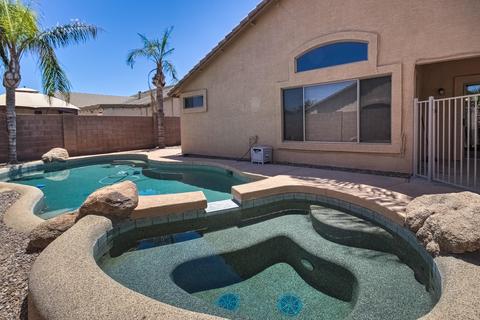 3852 E Thornton Ave, Gilbert, AZ 85297 photo 2