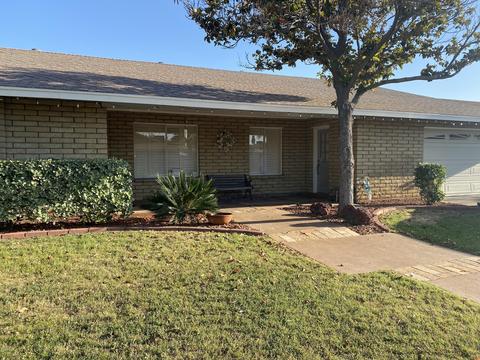 613 E Helena Dr, Phoenix, AZ 85022 photo 1