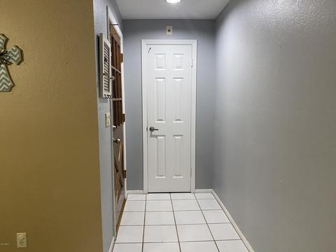 613 E Helena Dr, Phoenix, AZ 85022 photo 6