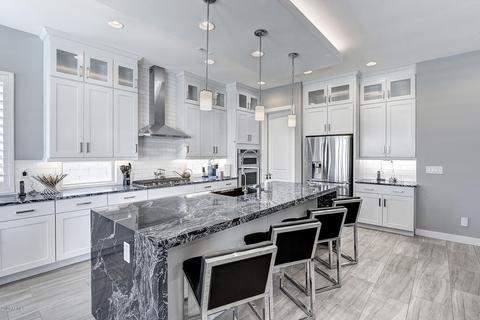 2848 E Donald Dr, Phoenix, AZ 85050 photo 13
