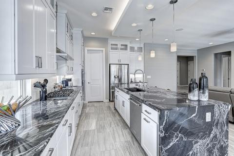 2848 E Donald Dr, Phoenix, AZ 85050 photo 14