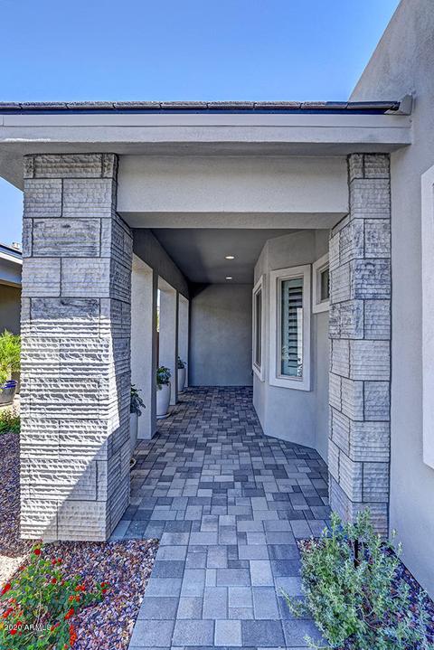 2848 E Donald Dr, Phoenix, AZ 85050 photo 6