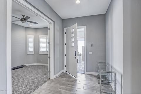 2848 E Donald Dr, Phoenix, AZ 85050 photo 9