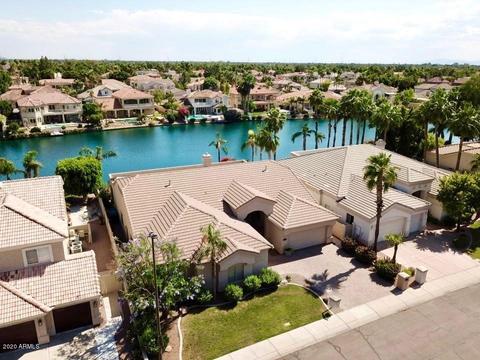 1441 E Catamaran Dr, Gilbert, AZ 85234 photo 4