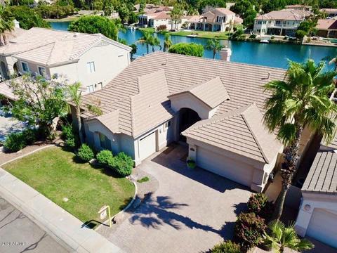1441 E Catamaran Dr, Gilbert, AZ 85234 photo 1