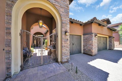 3523 E Tracker Trl, Phoenix, AZ 85050 photo 2