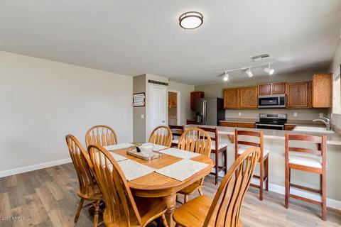 3213 S 79th Dr, Phoenix, AZ 85043 photo 10