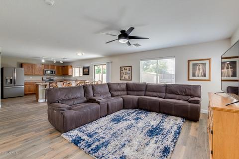 3213 S 79th Dr, Phoenix, AZ 85043 photo 7