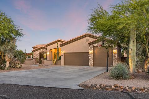 1531 E Breezy Dr, Phoenix, AZ 85086 photo 1