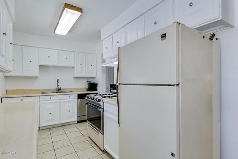 8237 N 8th Pl, Phoenix, AZ 85020 photo 9