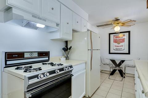 8237 N 8th Pl, Phoenix, AZ 85020 photo 12