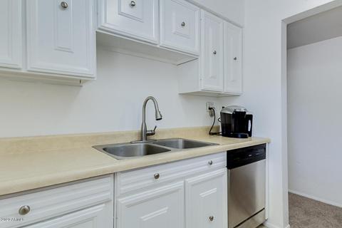8237 N 8th Pl, Phoenix, AZ 85020 photo 14