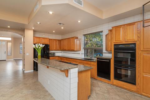 1571 E Sagebrush Ct, Gilbert, AZ 85296 photo 16