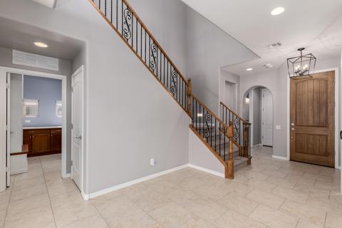 3823 E Half Hitch Pl, Phoenix, AZ 85050 photo 7