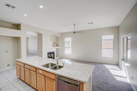 725 W Ivanhoe St, Gilbert, AZ 85233 photo 13