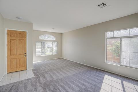 725 W Ivanhoe St, Gilbert, AZ 85233 photo 4