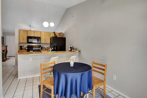 1621 E Beverly Ln, Phoenix, AZ 85022 photo 10