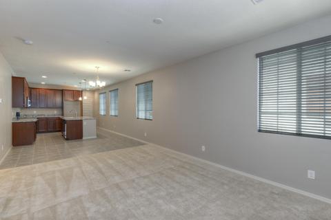 1720 E Dogwood Ln, Gilbert, AZ 85295 photo 3