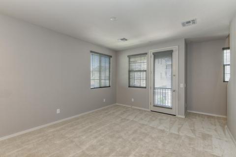 1720 E Dogwood Ln, Gilbert, AZ 85295 photo 4