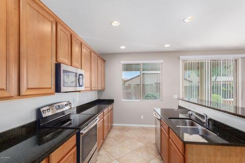 2953 E Nighthawk Way, Phoenix, AZ 85048 photo 4